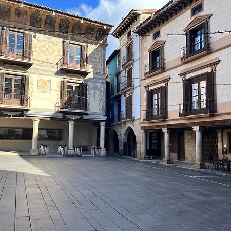 Apartamentos Angelus Plaza Mayor De جراوس المظهر الخارجي الصورة