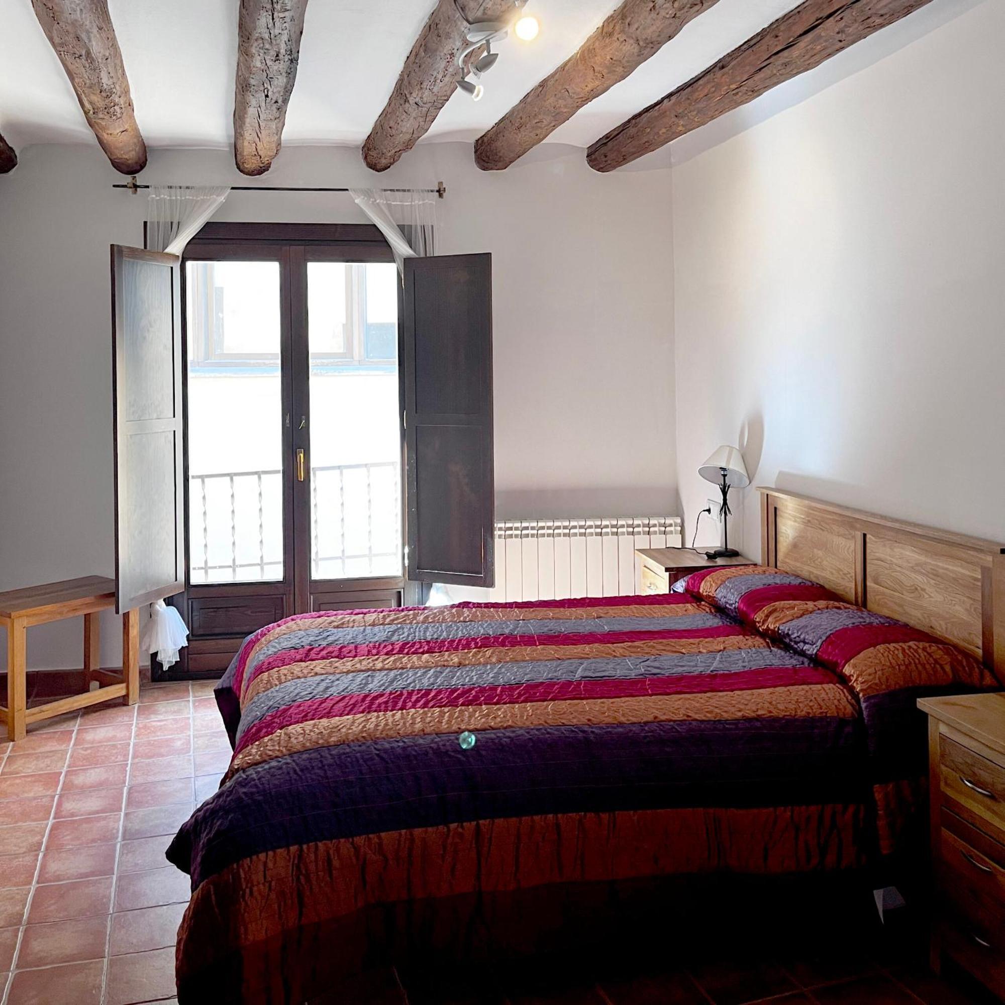 Apartamentos Angelus Plaza Mayor De جراوس المظهر الخارجي الصورة