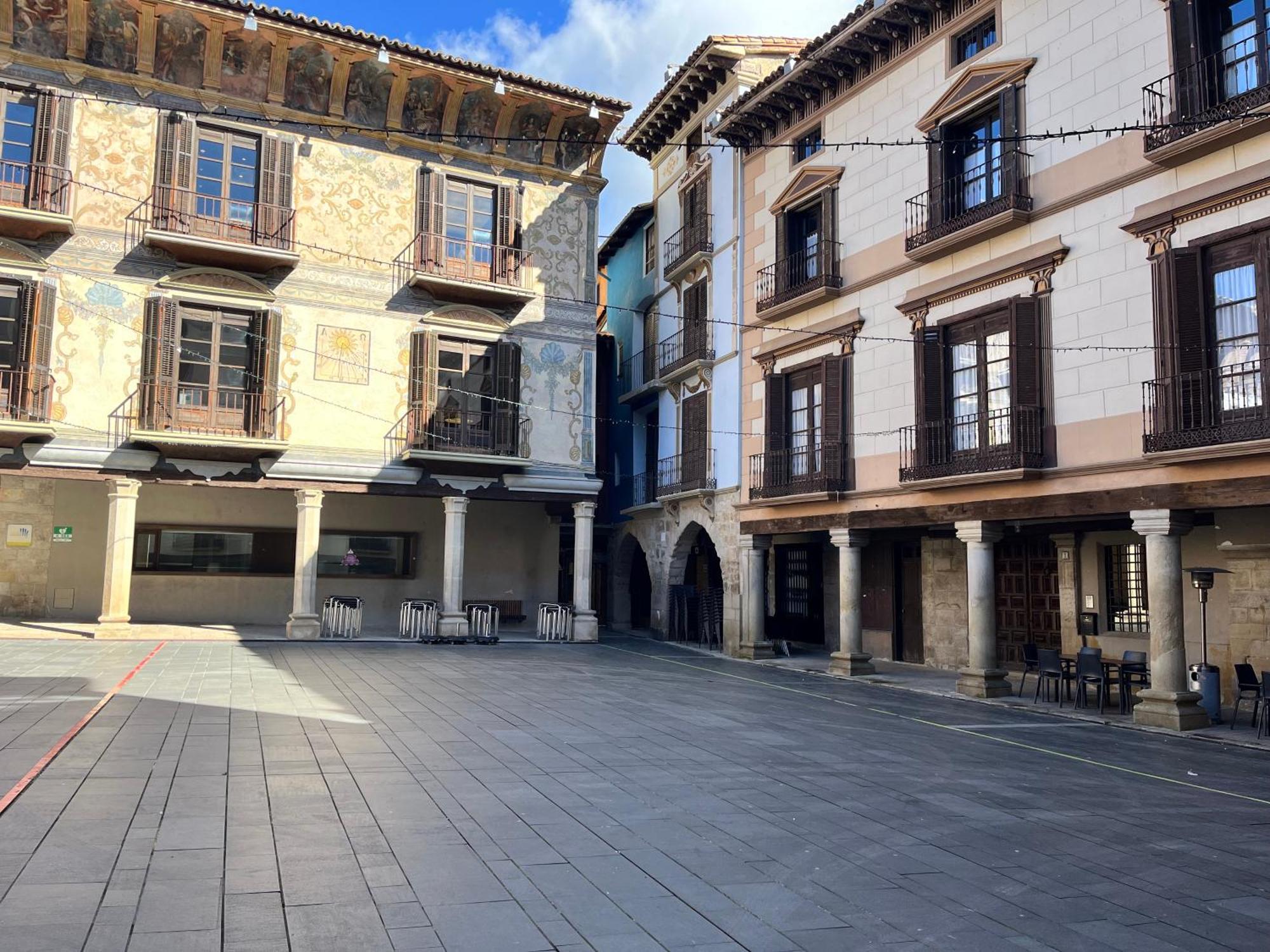 Apartamentos Angelus Plaza Mayor De جراوس المظهر الخارجي الصورة